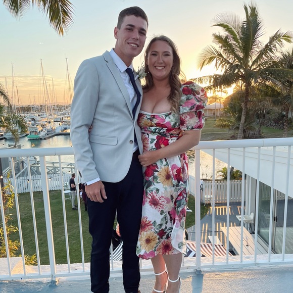 Meet your Friend, Holly💙 - Picture 2 of 4